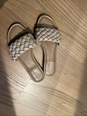 Athmile Women's Braided Slide Sandals in Taupe
